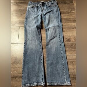 y2k low rise levi’s